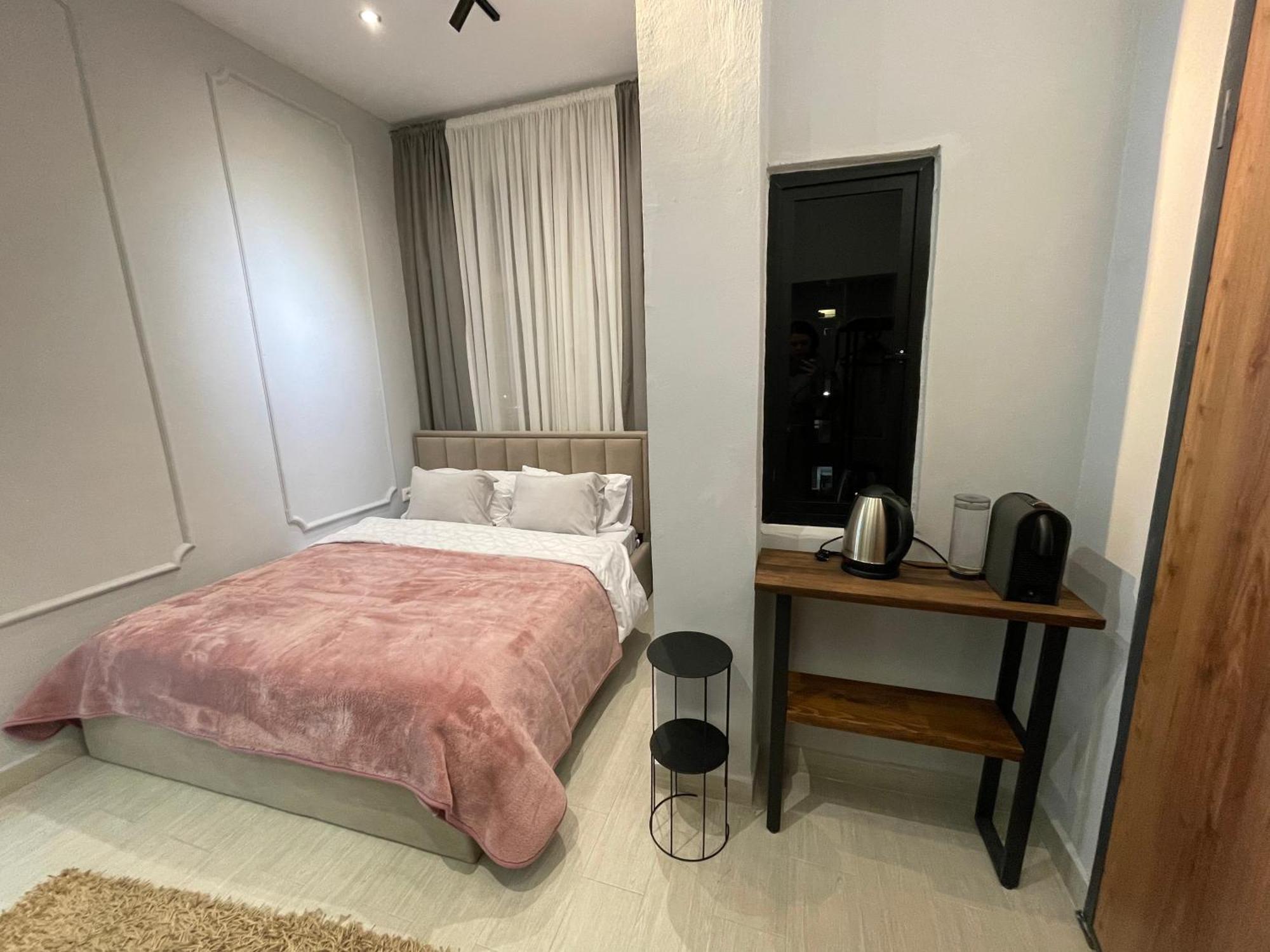 Blloku Tirana Studio 外观 照片